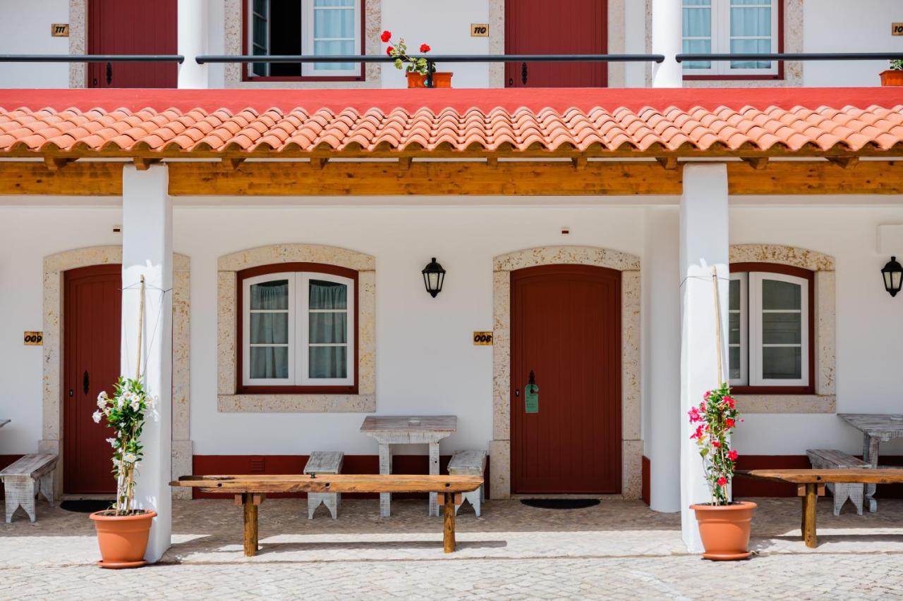 Patio Da Figueira Hotel Torres Vedras Exterior photo